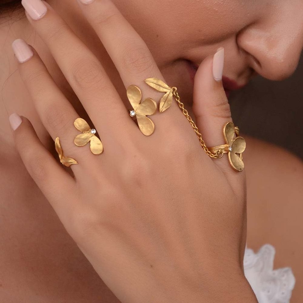 NIB Neva Ross Goldtone Floral Triple Ring Set